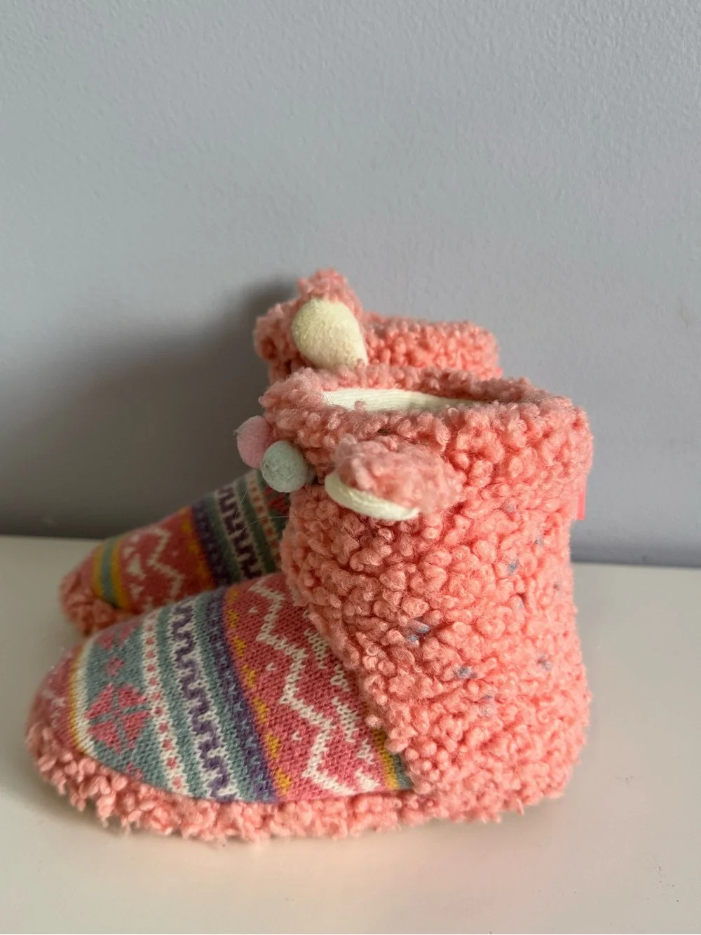 Totes Girls 9/10Pink Llama Faux Fur Slipper Boots